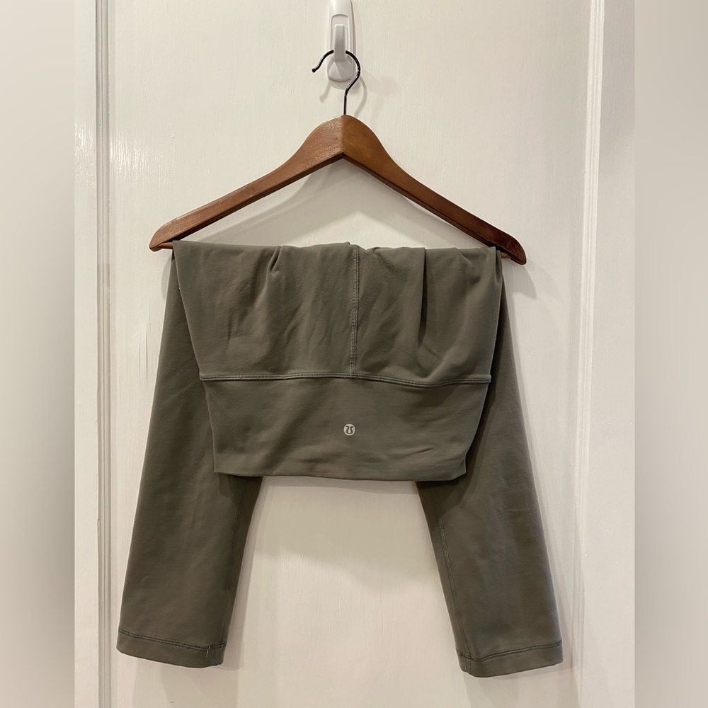 Lululemon Align Crop 21” Sage Green Gray - High-Waist - Size 6